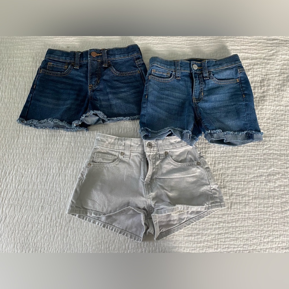 EUC Bundle of Two Old Navy Denim Shorts  and One Gap Silver Shorts Girls Size  6